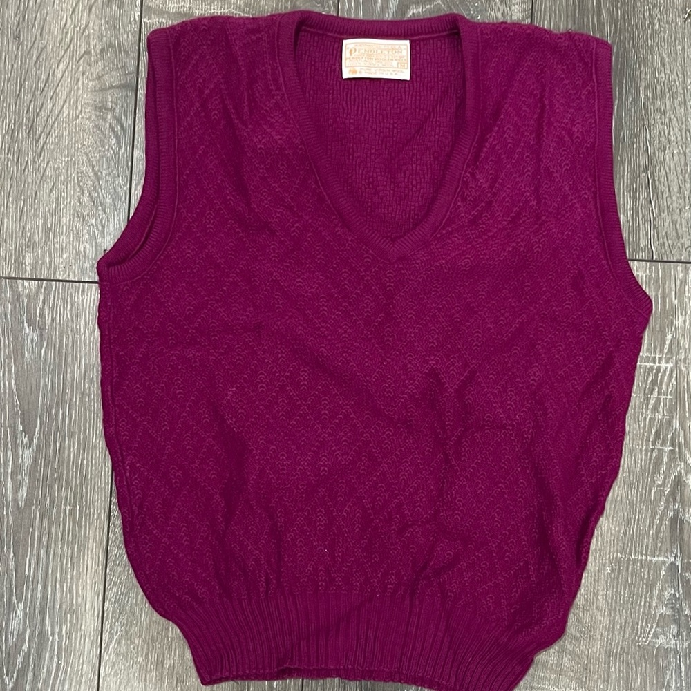 Vtg Pendleton Women's 100% Virgin Wool V-Neck Sweater Vest Size Medium